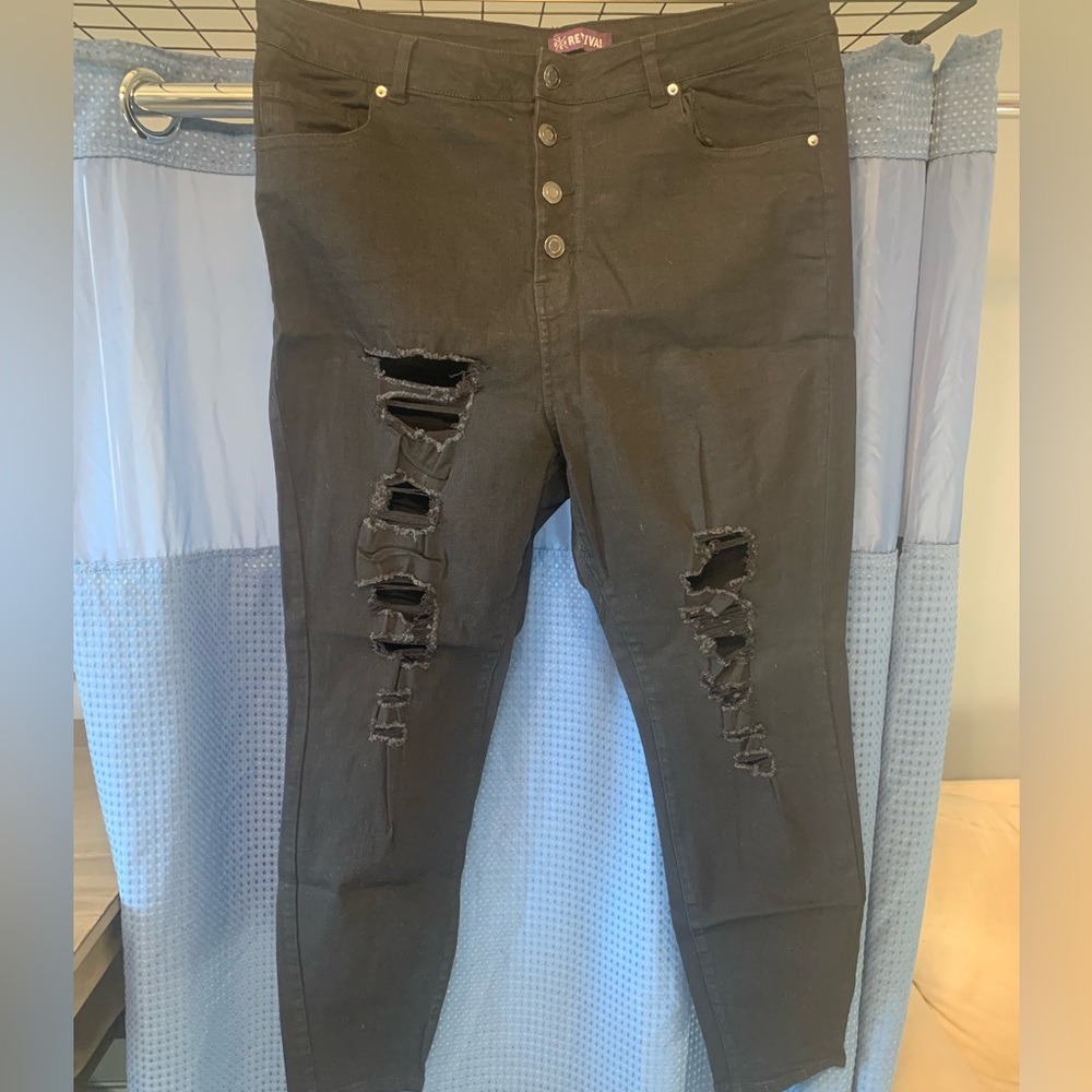 Women’s Torn Jeans from Hot Topic